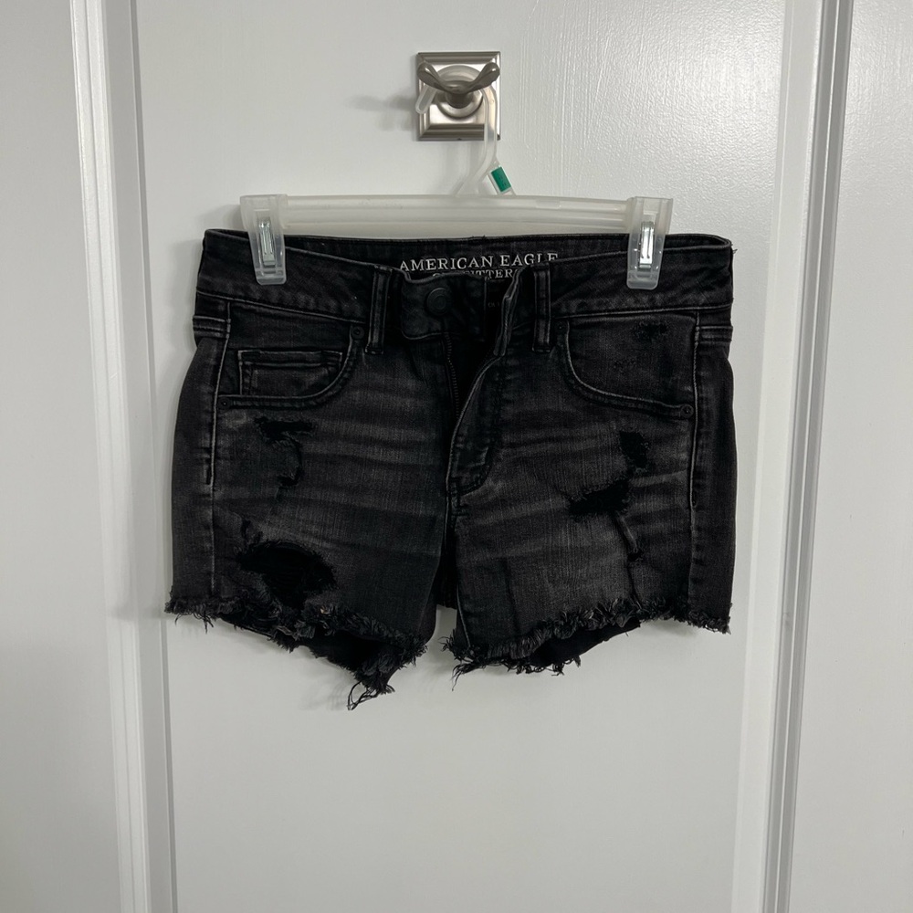 Women’s Distressed American Eagle Midi Shorts